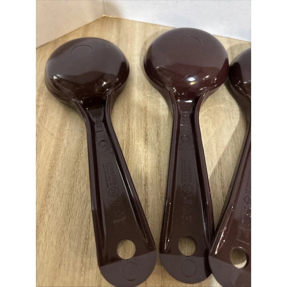 Lot of 4 Carlisle 492201 Measure Miser 1.5 Oz. Portion Control Spoon 44ml Brown